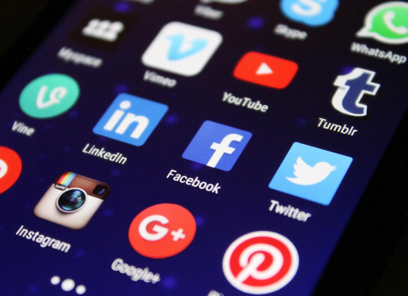 Top 5 Websites for AI Content Generators in 2026